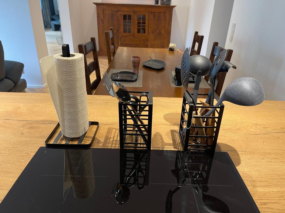 Moderne, Ruhige Ferienwohnung , Ideal Zum Abschalten Hadamar المظهر الخارجي الصورة